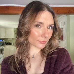 Meet your Posher, Julia